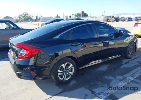 2017 Honda Civic Lx z USA, uszkodzony, nr VIN 2HGFC2F52HH527692
